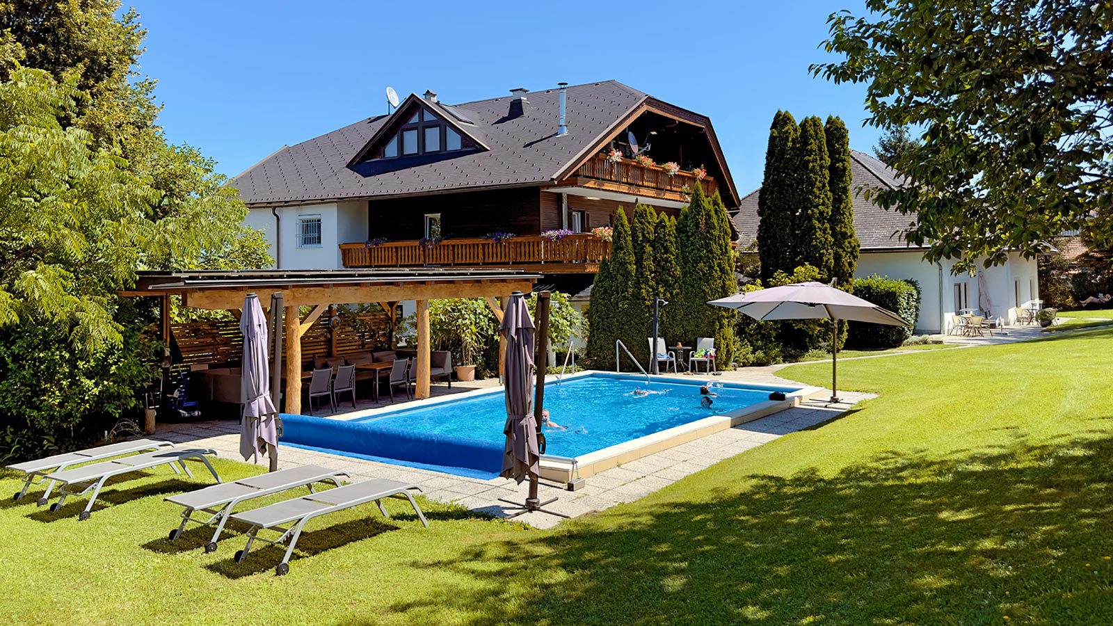 Ferienwohnung mit Pool