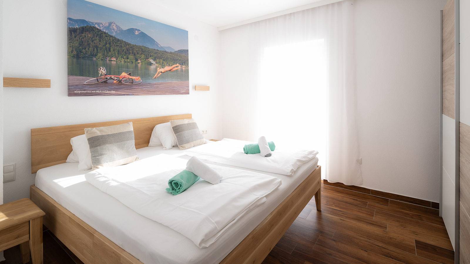 apartment-flieder-schlafzimmer