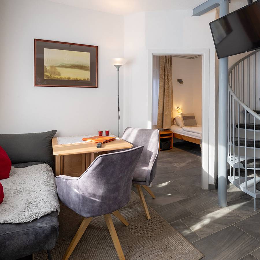 apartment-obir-esszimmer